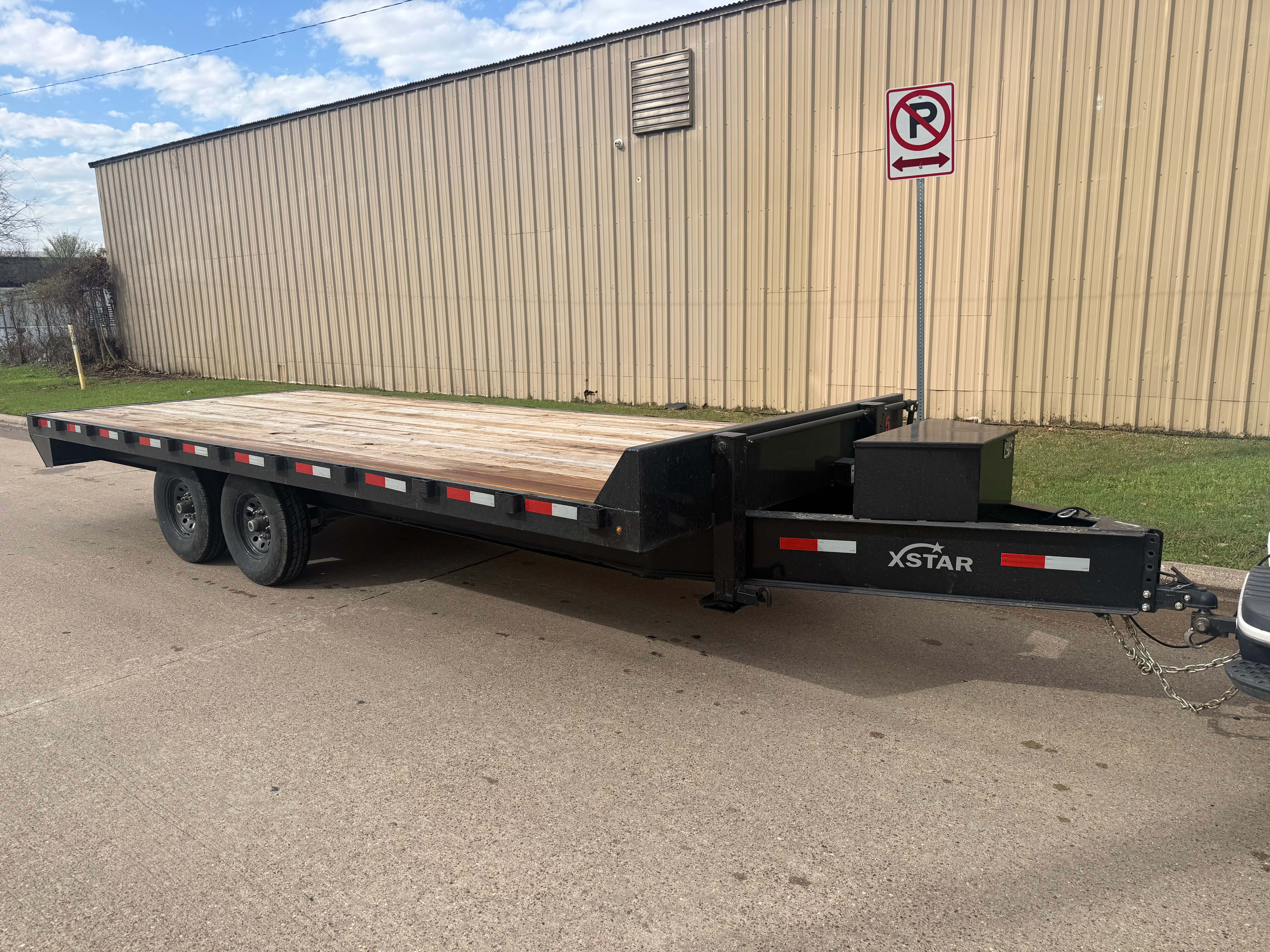 20ft XSTAR Deckover Trailer - Image 1
